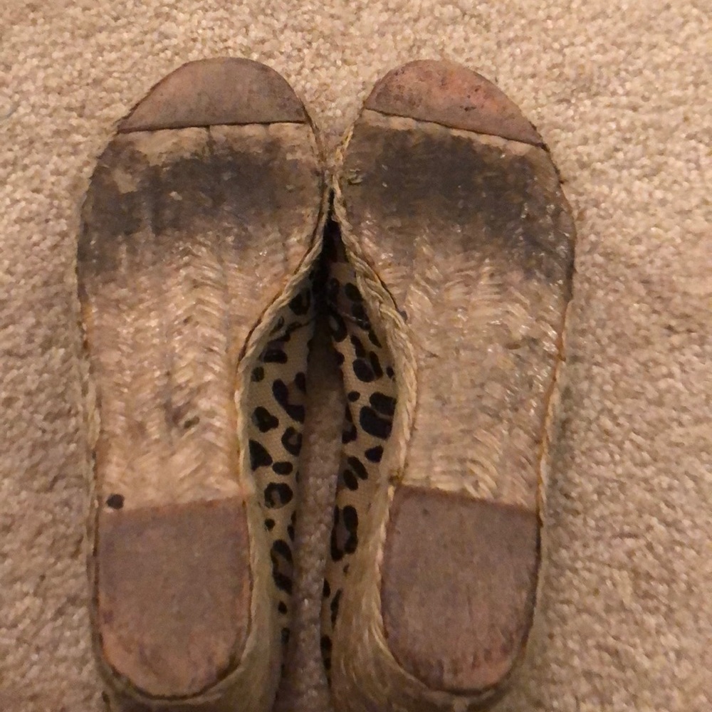 Shoes - Picture 4 of 4